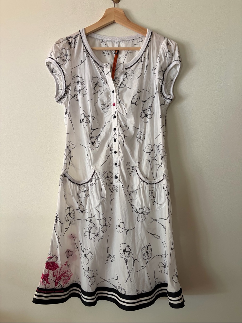 Cop. Copine vintage White Floral Button-Front 100% Cotton embroidered Dress